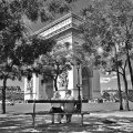 Une amie, un fou rire, un conseil , un débat, des projets ...L 'amitié donne du sens à la vie.