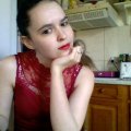 Cherche amie sincère avec qui sortir et se confier :)