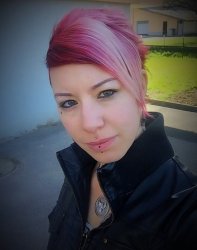 Cherche de nouvelles connaissances :-)