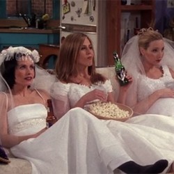 blogs-aisle-say-friends-tv-wedding-moments-TH